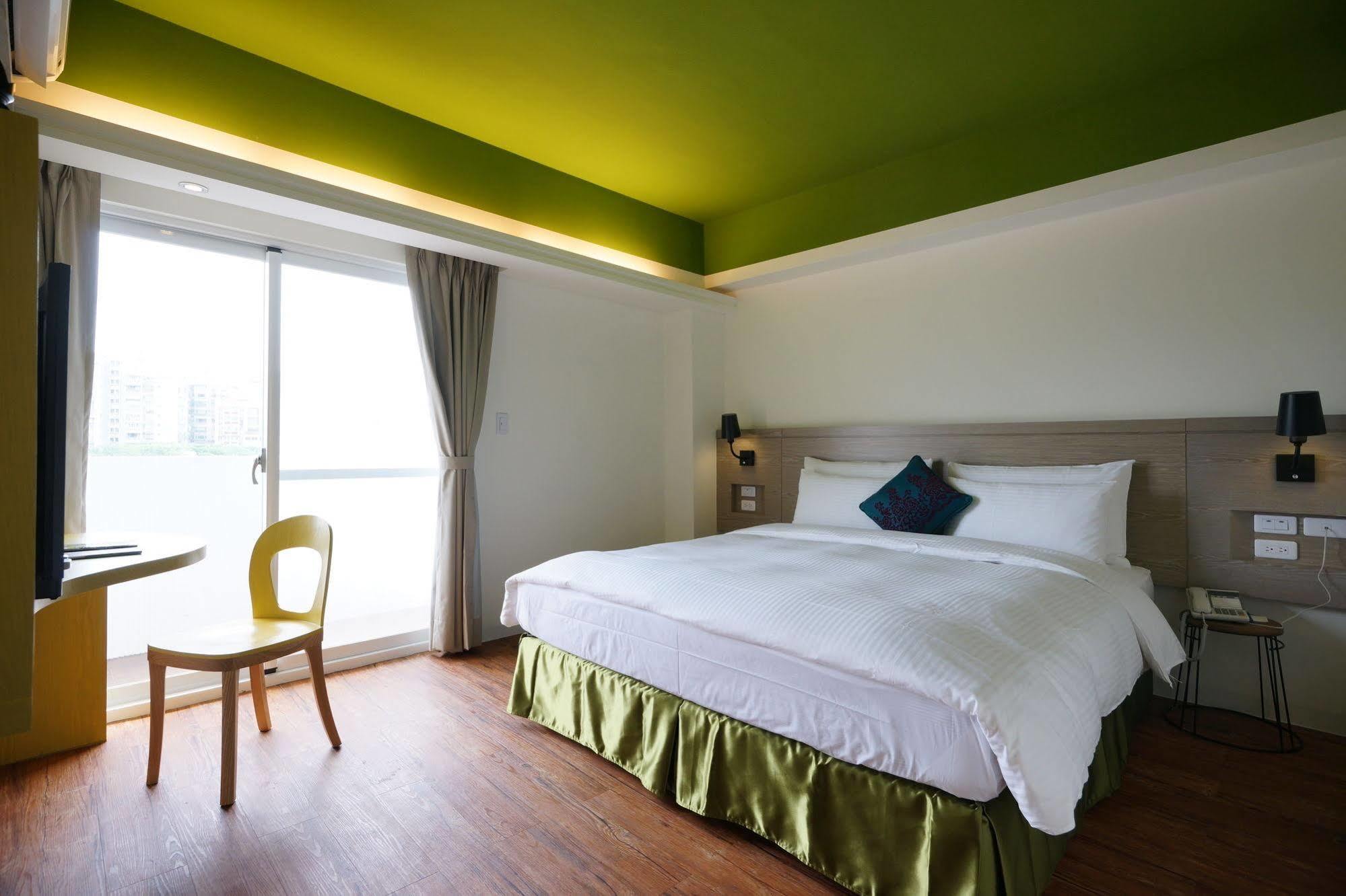 Papersun Hotel Тайпей Екстериор снимка
