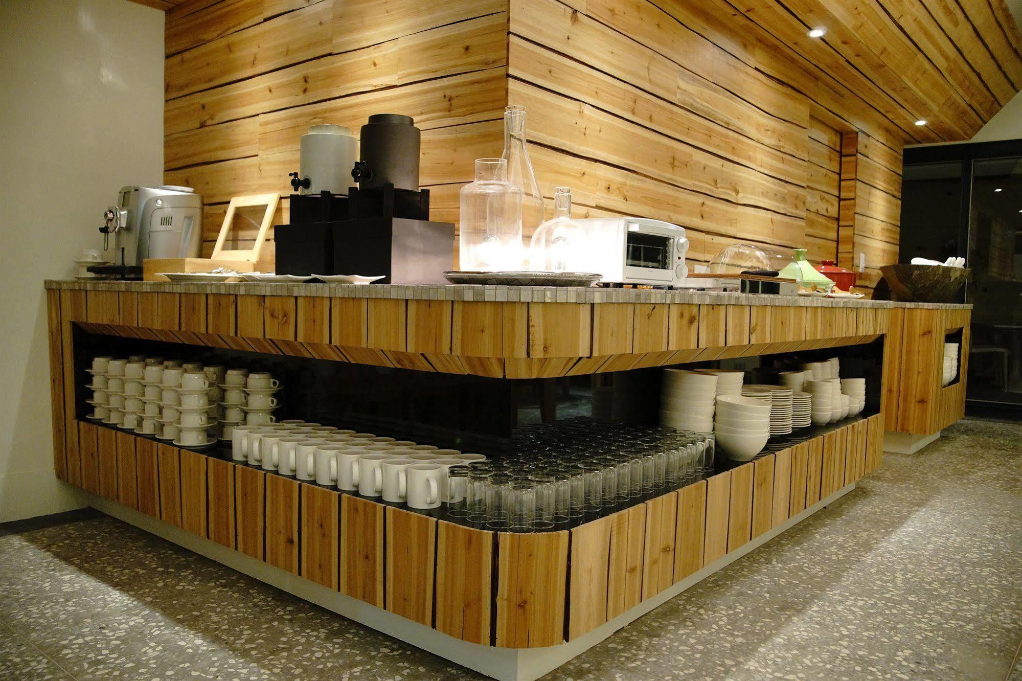 Papersun Hotel Тайпей Екстериор снимка