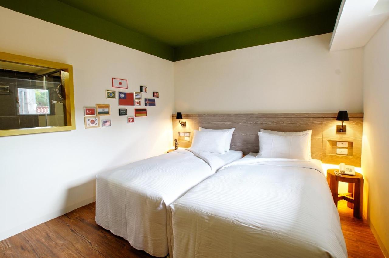 Papersun Hotel Тайпей Екстериор снимка